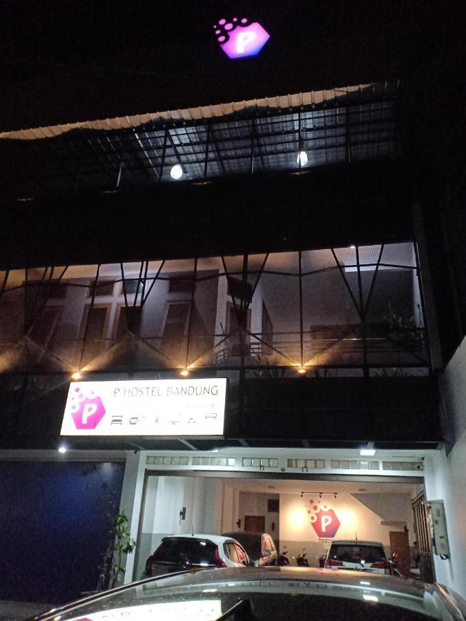 Peta Hostel Bandung Exterior photo